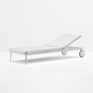 Pedrali Reva sun lounger with cushion - Buy now on ShopDecor - Discover the best products by PEDRALI design