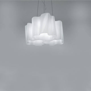 Artemide Logico Mini 3x120 suspension lamp white #variant# | Acquista i prodotti di ARTEMIDE ora su ShopDecor