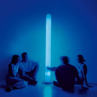 Artemide Metacolor floor lamp LED RGB #variant# | Acquista i prodotti di ARTEMIDE ora su ShopDecor