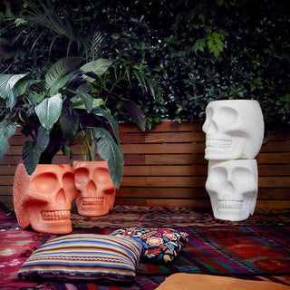 Qeeboo Mexico stool and sidetable in the shape of a skull Buy on Shopdecor QEEBOO collections