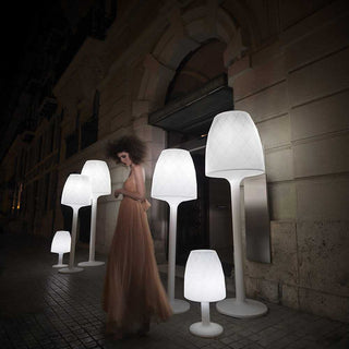 Vondom Vases floor lamp h.180 cm LED bright white by JM Ferrero Buy on Shopdecor VONDOM collections