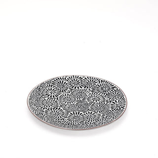 Zafferano Tue dessert plate diam. 21,5 cm white with black flower decoration - Buy now on ShopDecor - Discover the best products by ZAFFERANO design